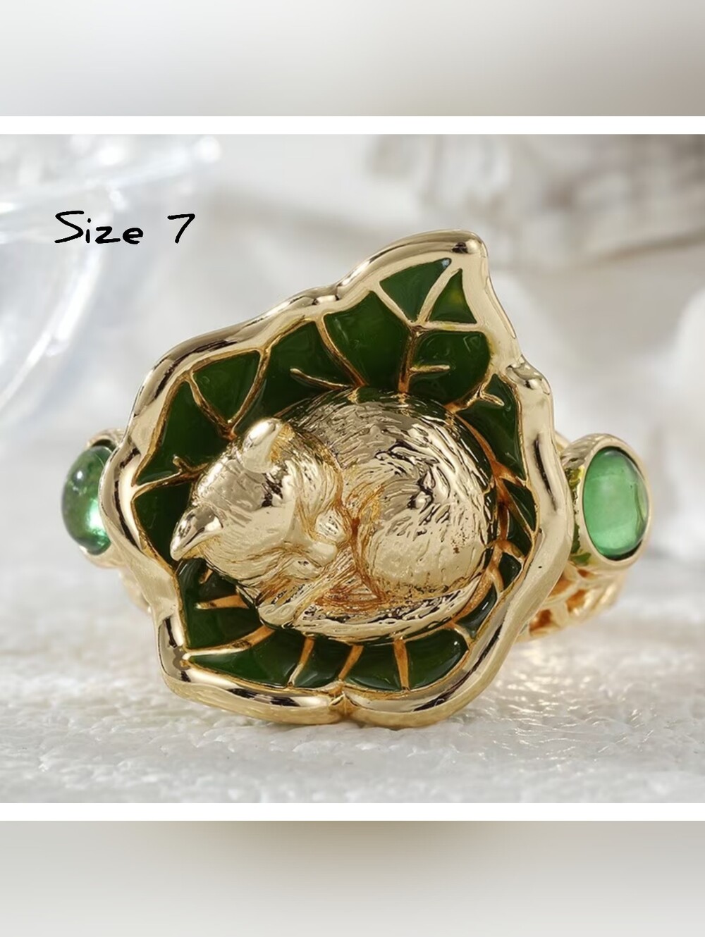 Adorable 'Resting Cat' enamel & CZ ring, Sz.7